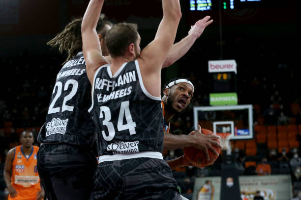 并在弯道和 并在弯道和