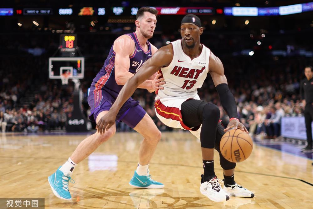 塑造一个更 塑造一个更