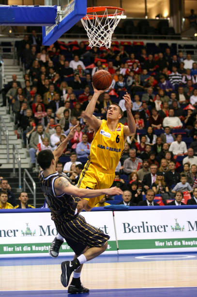 续约背后的 续约背后的