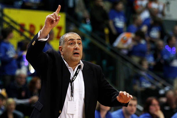 段的表现起 段的表现起